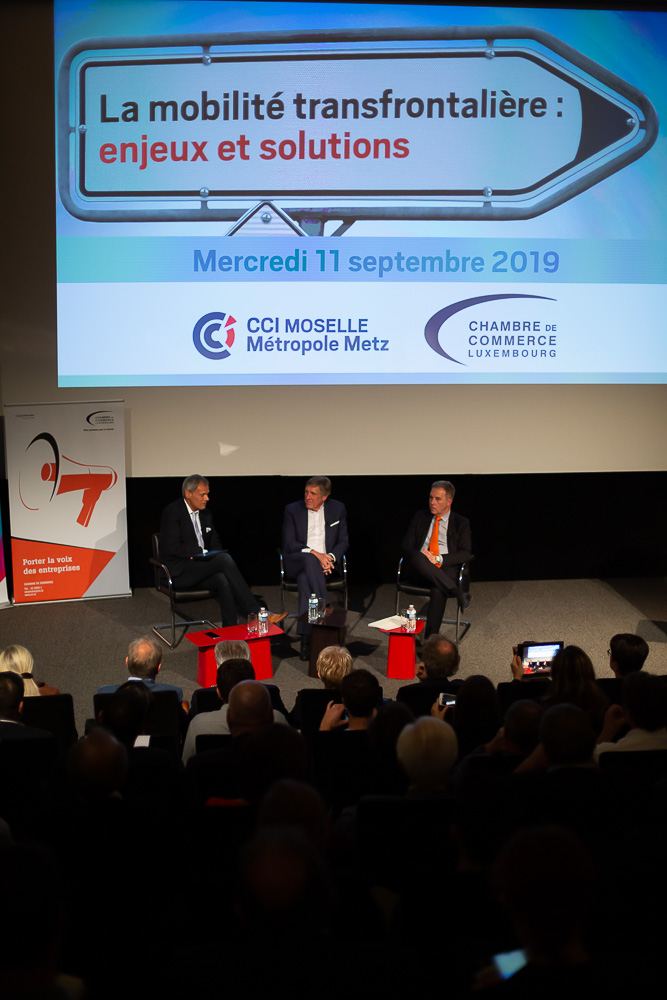 Mobilite. CPM. F. Bausch